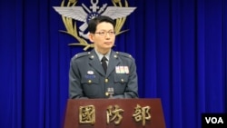 台湾国防部发言人罗绍和少将(美国之音杨明拍摄)