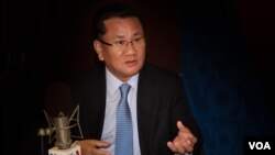 Cựu quan chức cấp cao nay đã đào tị của Bắc Triều Tiên Ri Jong Ho trong cuộc trò truyện với Ban Tiếng Triều Tiên của VOA.