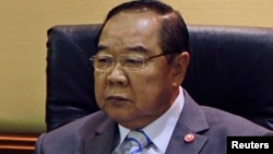 泰国副总理兼任国防部长普拉威