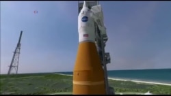 美国万花筒:NASA研究人类登录火星方法 美国万花筒:NASA研究人类登录火星方法