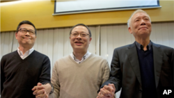 香港和平占中发起人陈健民(右起)戴耀廷,朱耀明。(资料图片)