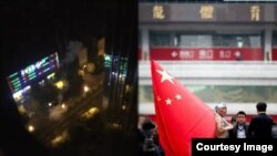 长沙球迷在韩国队下塌酒店外放爆竹(左) (苹果日报图片)