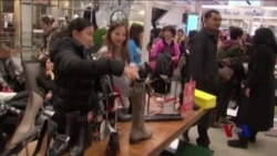 美国零售商为2015年购物季做好准备 美国零售商为2015年购物季做好准备