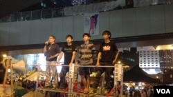 学联在雨伞运动期间发挥主导作用(美国之音海彦拍摄)