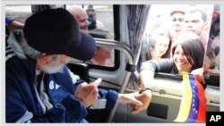 A screen capture from Cuba's website Cubadebate shows Fidel Castro in Havana, greeting supporters on March 30, 2015.