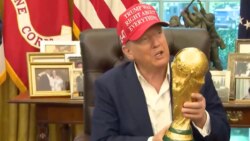 دونالدترمپ، رئیس جمهور ایالات متحدۀ امریکا، حین اعلام تاریخ برگزاری قرعۀ کشی رقابت های جام جهانی فوتبال ۲۰۲۶