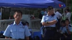 Công chức Hồng Kông trở lại làm việc, số người biểu tình suy giảm Công chức Hồng Kông trở lại làm việc, số người biểu tình suy giảm