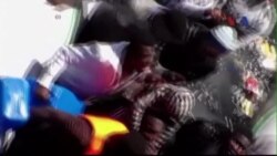 Nhiều di dân được cứu sau gần 2 tuần lễ lênh đênh trên biển Nhiều di dân được cứu sau gần 2 tuần lễ lênh đênh trên biển