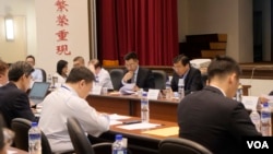 中国国民党主席江启臣6月19日主持改革委员会召开大会,提出多项改革建议,包括两岸新论述。(美国之音黄丽玲摄)