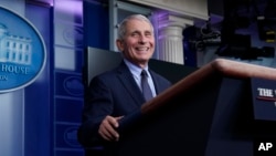 资料照:拜登政府的首席医学顾问弗契