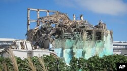 2011年福岛大地震后的日本福岛核电站。日本时间11月22日,日本福岛县又发生7.4级地震并引发海啸,目前暂无核泄漏。