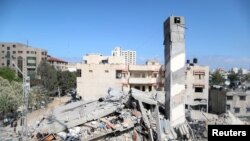 加沙市一座被以色列空袭摧毁的楼房。 (2021年5月18日)