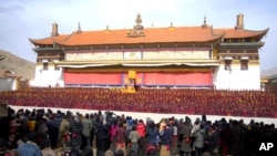 四川省阿坝格尔登寺(资料照片)