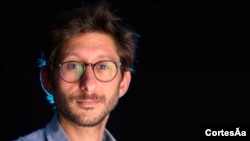 资料照:被缅甸军政府拘押将近半年的美国记者丹尼∙芬斯特