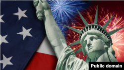 美国国旗和自由女神像