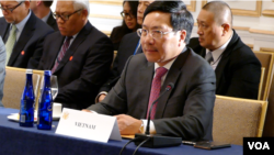 Phó Thủ tướng kiêm Bộ trưởng Ngoại giao Việt Nam, Phạm Bình Minh.