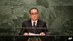 朝鲜前外务相李洙墉(资料图片)