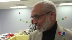 义工与难民聚集一堂欢度感恩节 义工与难民聚集一堂欢度感恩节